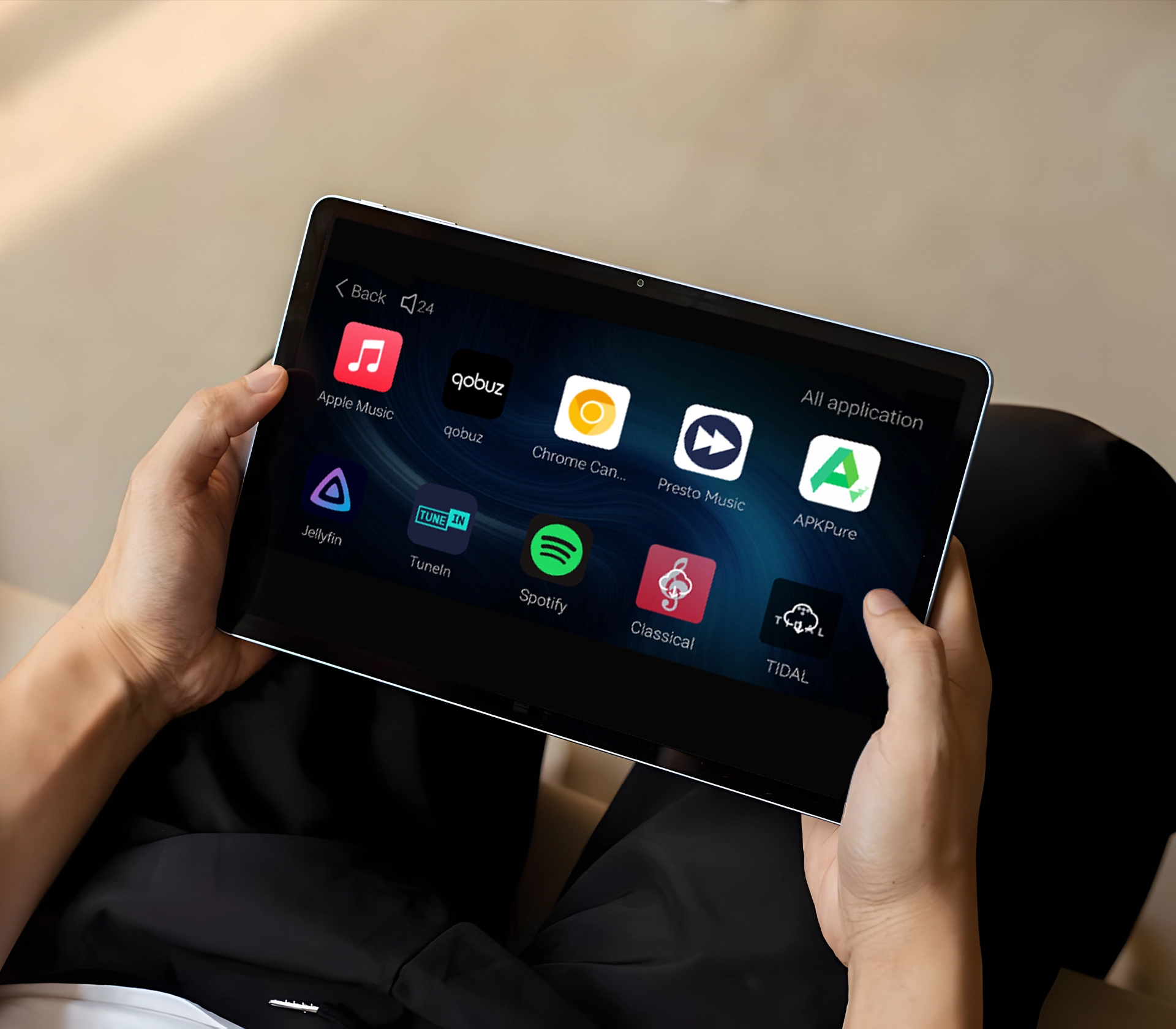 7.8 inch IPS touchscreen