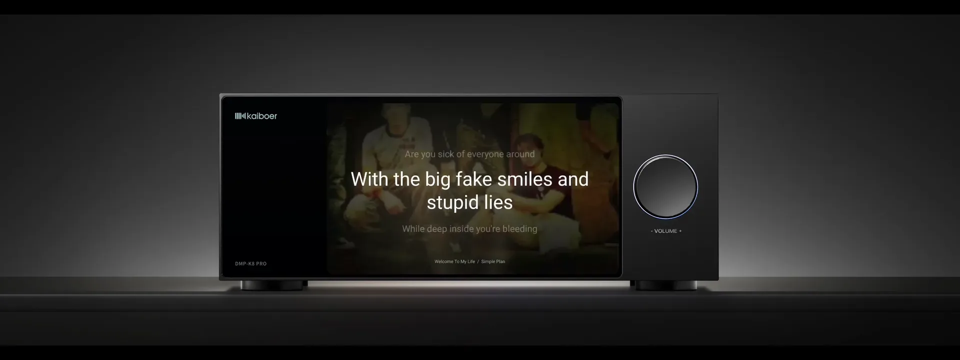 DMP-K8 PRO synchronized lyrics display